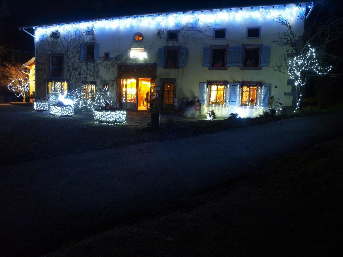 Auberge De La Charriole Taintrux Bagian luar foto