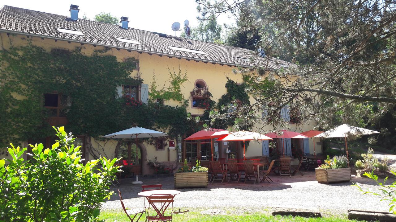 Auberge De La Charriole Taintrux Bagian luar foto